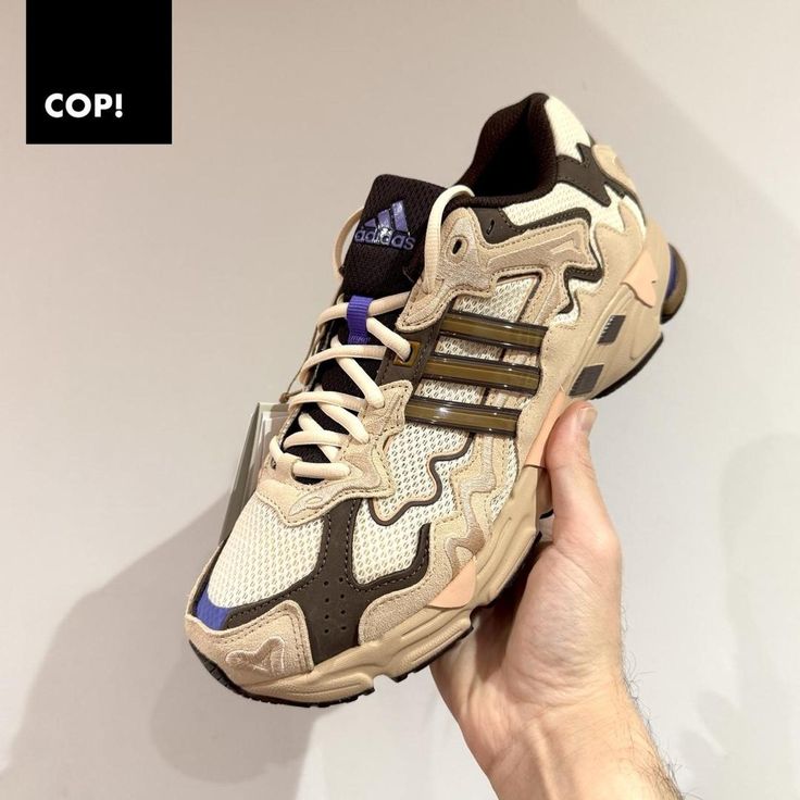 ADIDAS BAD BUNNY REPONSE CLECRU TINT