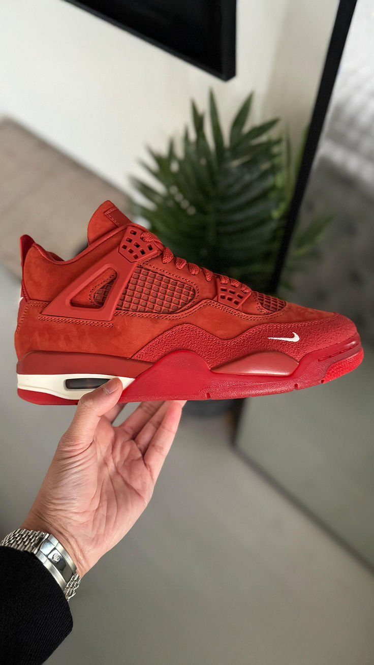 AIR JORDANS RETRO 4 NIGEL SYLVESTER