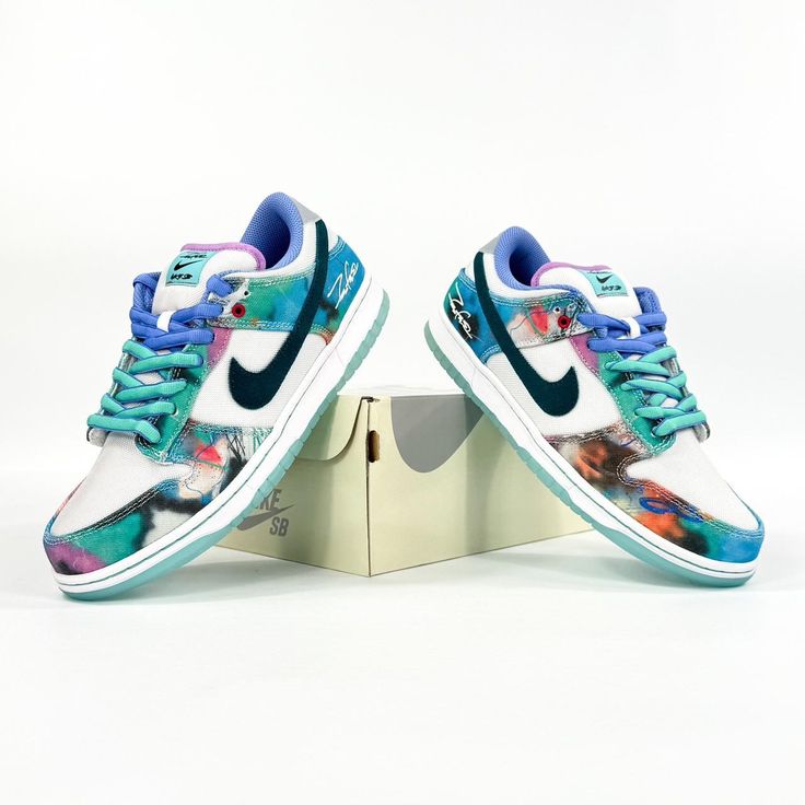 NIKE SB DUNK FUTURA LABORATORIES
