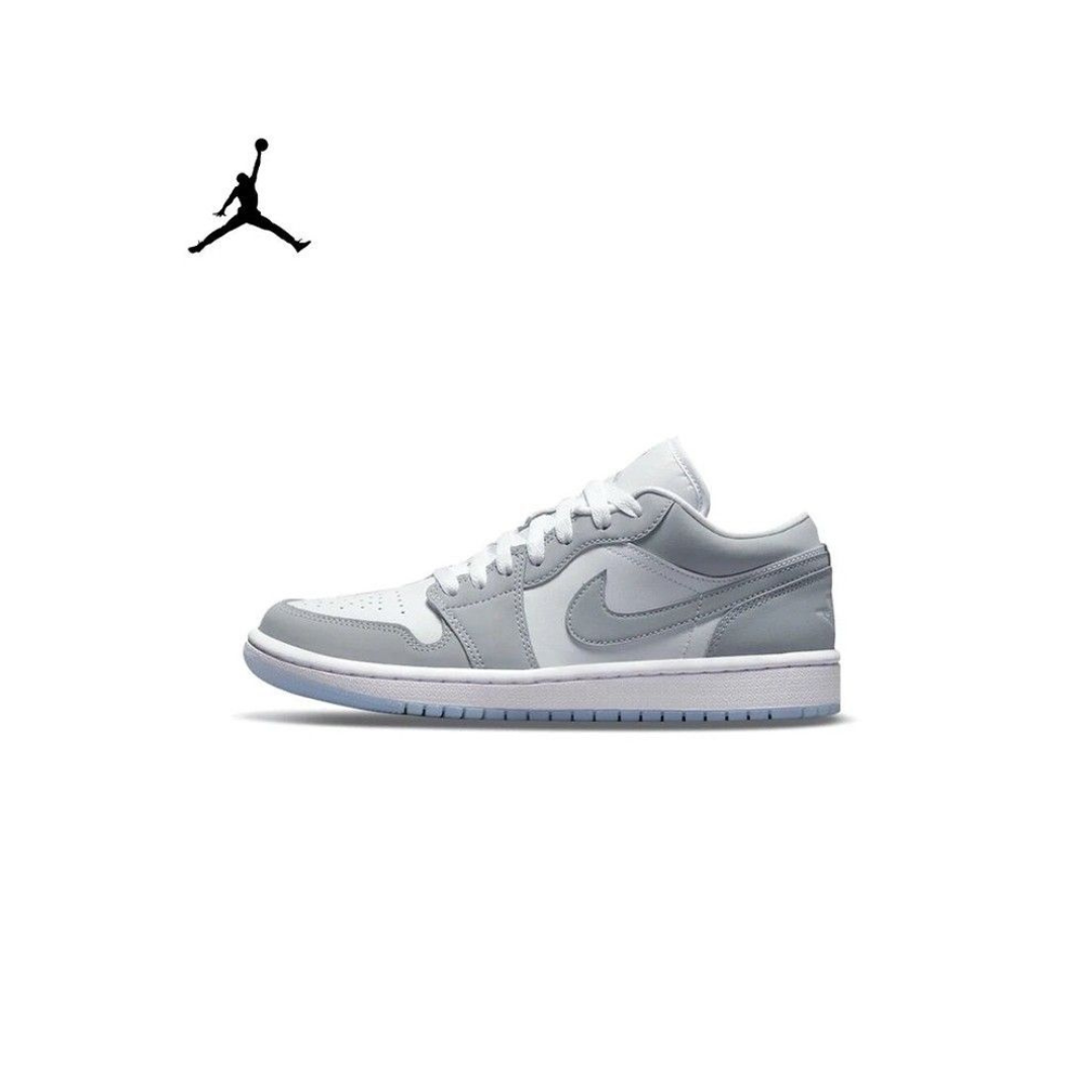 AIR JORDANS RETRO 1 WOLF GREY