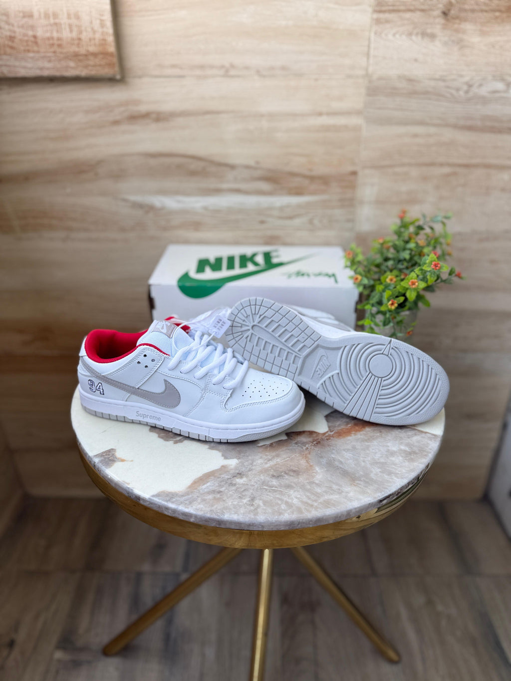 NIKE SB DUNK SUPREME 94 WHITE GREY