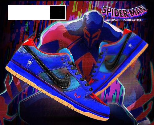 NIKE SB DUNK SPIDER MAN