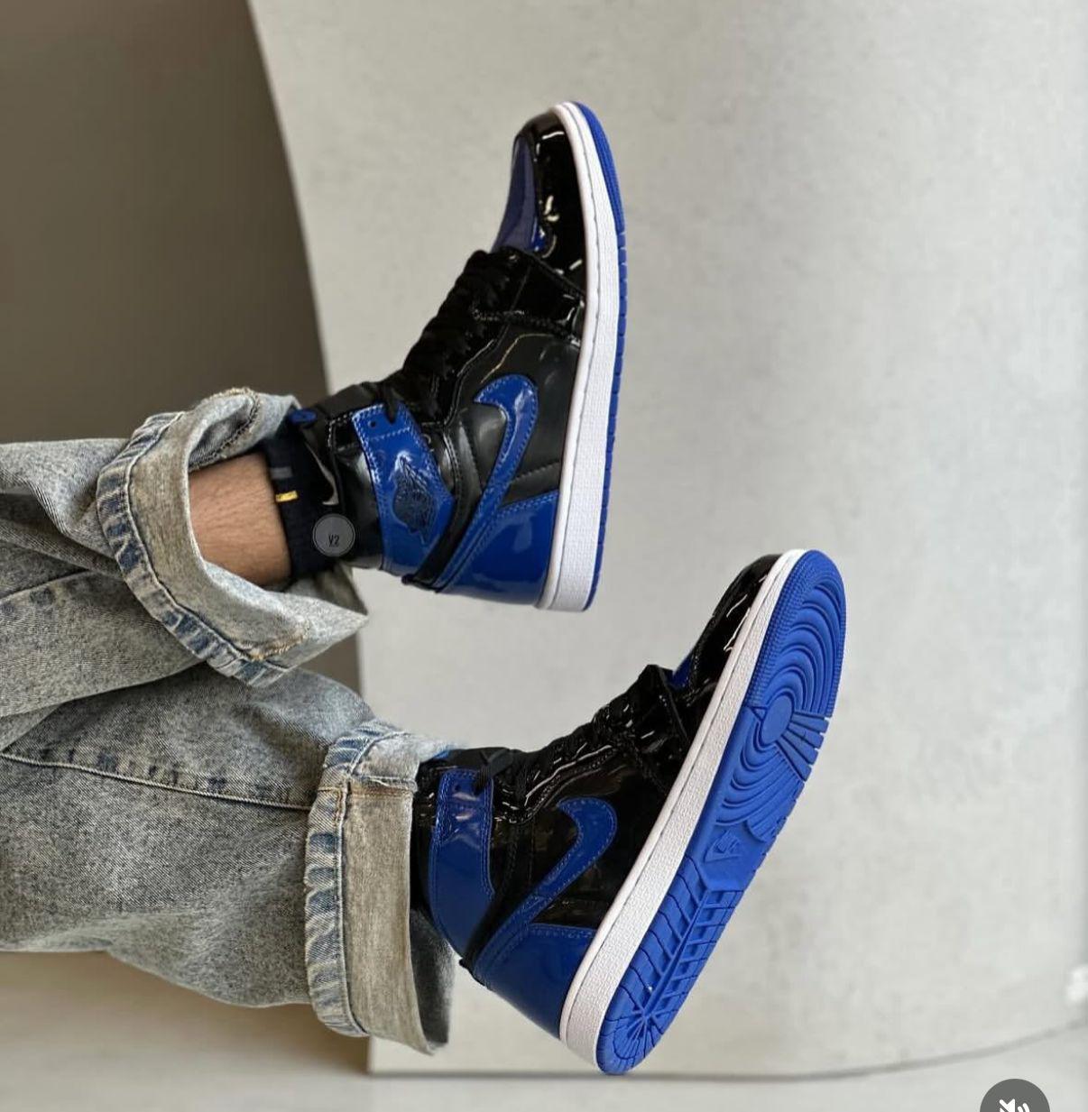 AIR JORDANS RETRO 1 PATENT ROYAL BLUE